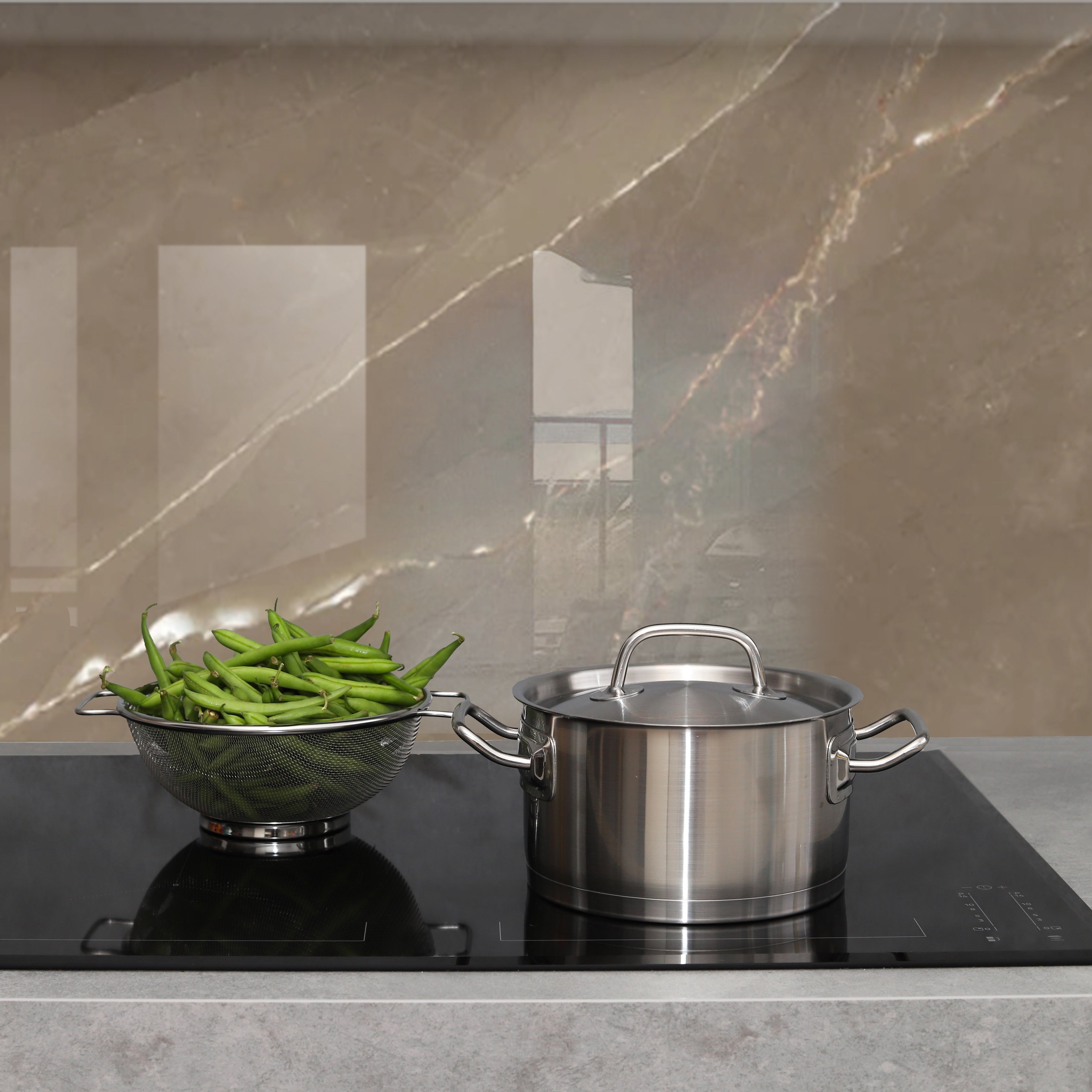 Printed glass kitchen splashback
