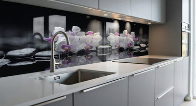 Painted kitchen glass cladding #603
