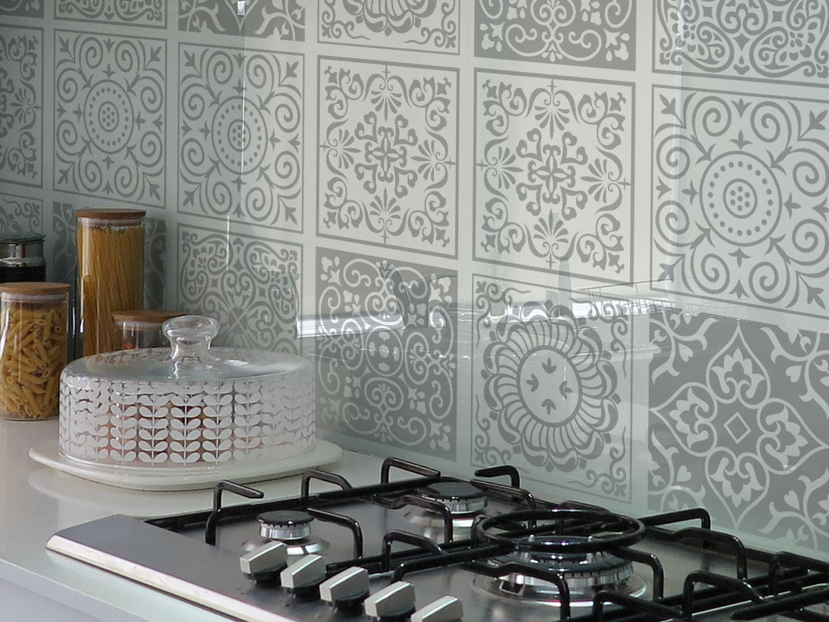 Painted kitchen glass cladding #69